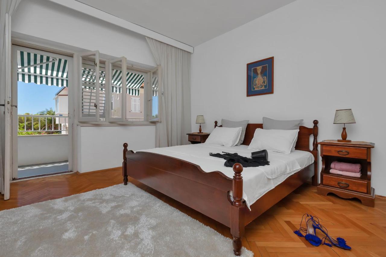 Beach Apartments Makarska Bagian luar foto